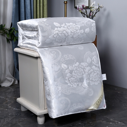 91家纺网 家纺一手货源 找家纺 （总）尚品家纺 2025新款牡丹花手工订花蚕丝被