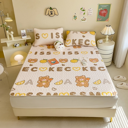 91家纺网 家纺一手货源 找家纺 世纪绒品 2026新款凉感丝印花款乳胶凉席 熊仔咖