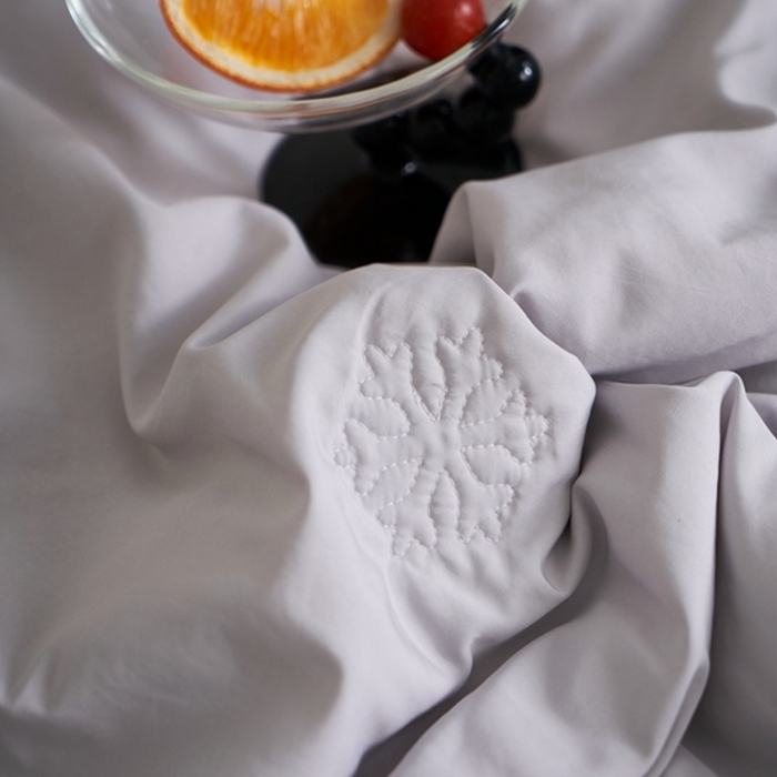 91家纺网 家纺一手货源 找家纺 米菲 2024新款亲肤舒适冰蝉丝科技被 夏被 被子被芯 暮云灰