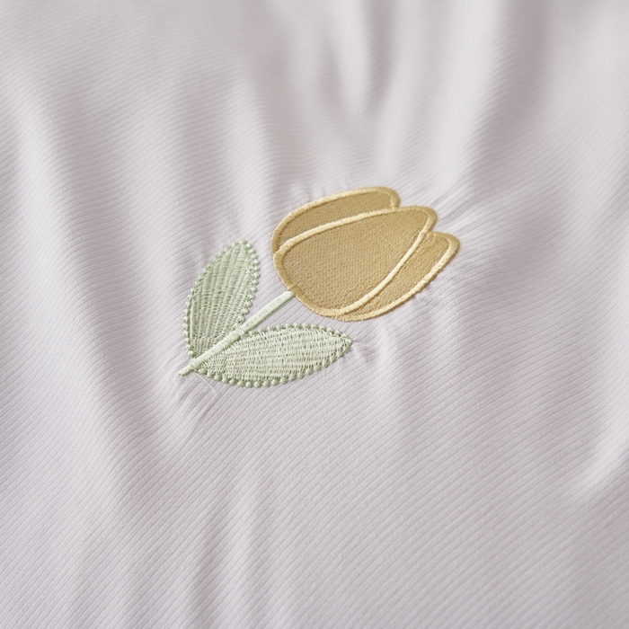 91家纺网 家纺一手货源 找家纺 闲鱼家纺 2025新款A类亲肤刺绣四件套春雅系列 郁金香-雪青