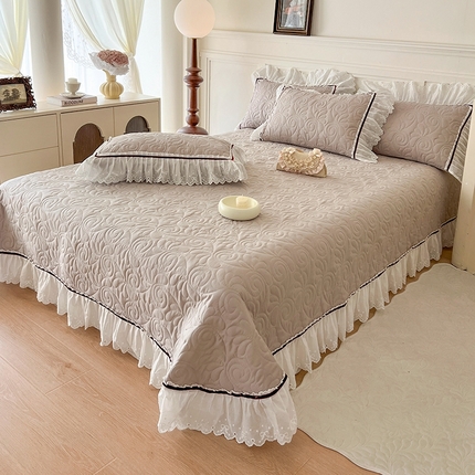 网红馆 2025新款全棉双层纱花边款爱丽丝系列单床盖 杏子灰