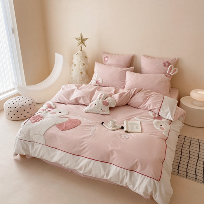 91家纺网 家纺一手货源 找家纺 （总）星野家居 2024春夏新品加厚40s水洗棉贴布绣四件套-抱抱兔