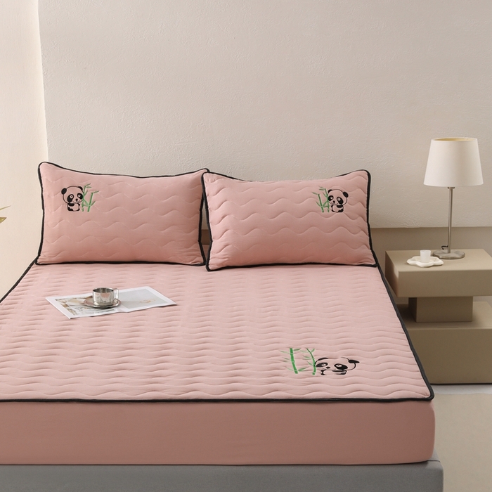 91家纺网 家纺一手货源 找家纺 恒尚居 2024新款熊猫刺绣水洗原棉大豆床笠-四季款 豆沙色