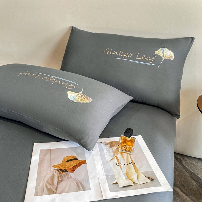 91家纺网 家纺一手货源 找家纺 孟鑫 2025新款水洗磨毛刺绣绣花四件套-三生有杏系列 时尚灰