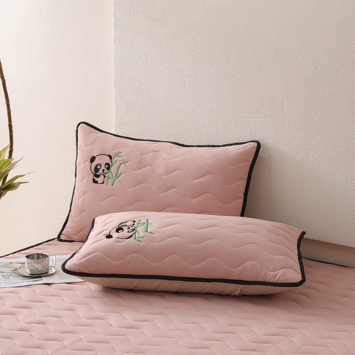 91家纺网 家纺一手货源 找家纺 恒尚居 2024新款熊猫刺绣水洗原棉大豆床笠-四季款 豆沙色