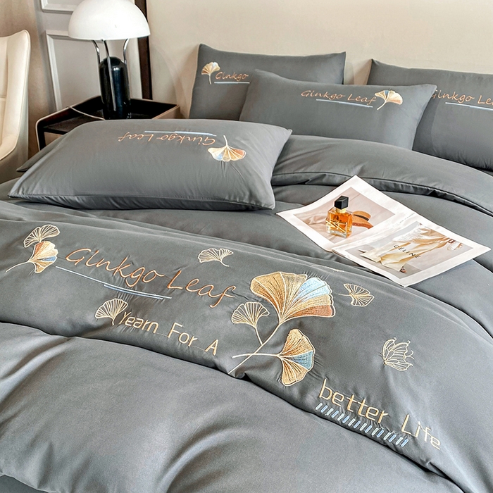 91家纺网 家纺一手货源 找家纺 孟鑫 2025新款水洗磨毛刺绣绣花四件套-三生有杏系列 时尚灰