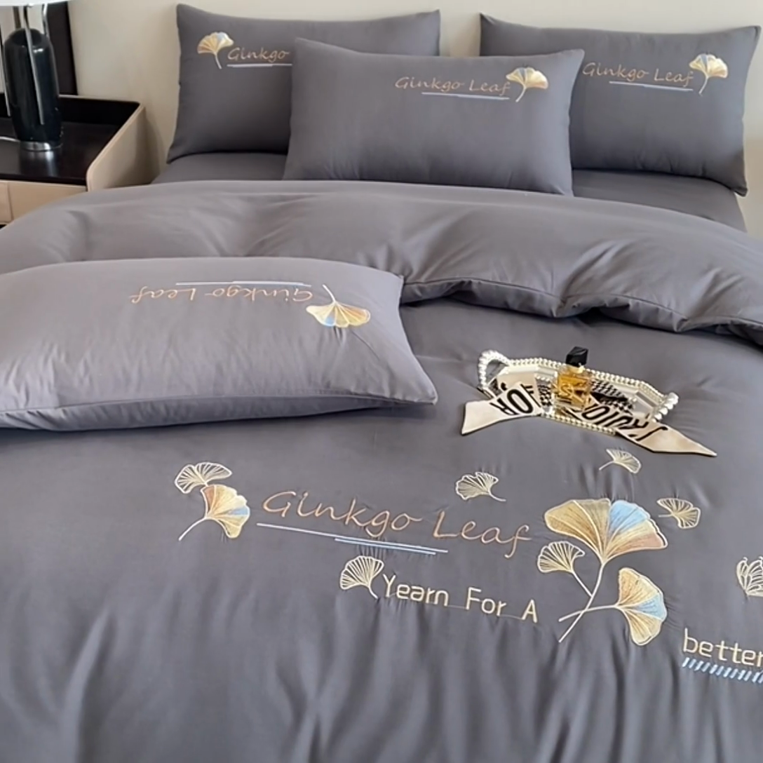 91家纺网 家纺一手货源 找家纺 孟鑫 2025新款水洗磨毛刺绣绣花四件套-三生有杏系列 时尚灰