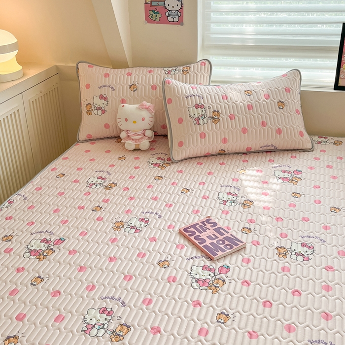 91家纺网 家纺一手货源 找家纺 金爱家 2024新款库洛米床笠款凉感丝乳胶凉席 床笠款-玩偶kt