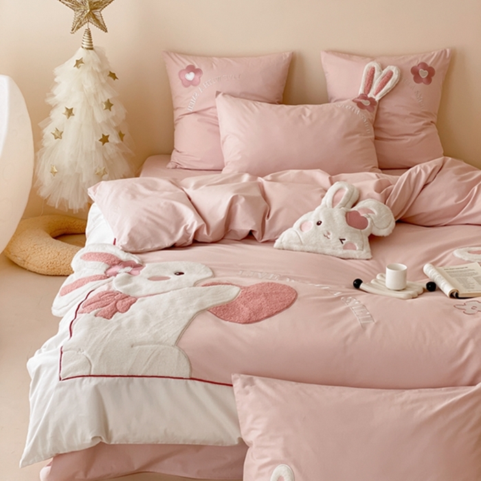 91家纺网 家纺一手货源 找家纺 （总）星野家居 2024春夏新品加厚40s水洗棉贴布绣四件套-抱抱兔