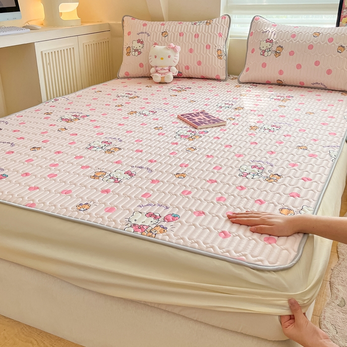 91家纺网 家纺一手货源 找家纺 金爱家 2024新款库洛米床笠款凉感丝乳胶凉席 床笠款-玩偶kt