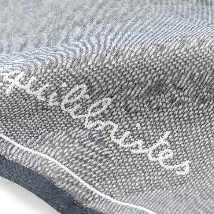 91家纺网 家纺一手货源 找家纺 朴尔家纺-毛巾被 2024新款特惠混纺棉质三层纱布独版AB面枕巾 52*78cm一对 雨伞熊灰