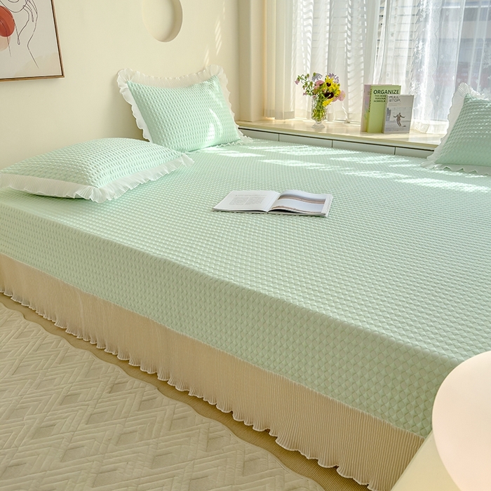 91家纺网 家纺一手货源 找家纺 冬然家纺 2024新款素色花边系列冰豆豆榻榻米凉席 抹茶绿