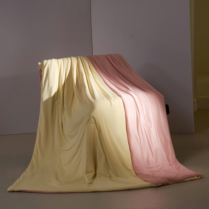 91家纺网 家纺一手货源 找家纺 （总）工厂直供纯色双拼凉感丝冰淇淋瓜瓜夏凉被空调被夏被直播爆款