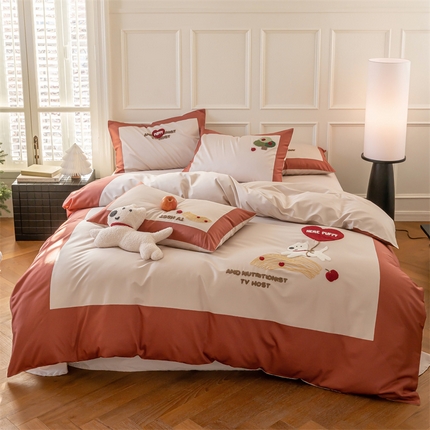 91家纺网 家纺一手货源 找家纺 （总）泽西家纺 2024新款可爱卡通风全棉水洗棉四件套毛巾绣大拼角四件套