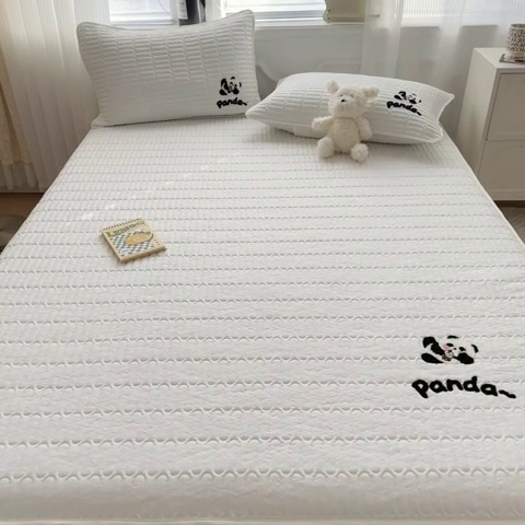 91家纺网 家纺一手货源 找家纺 857家居 2024新款A类原棉大豆夹棉床笠-奶茶熊 奶茶熊-象牙白