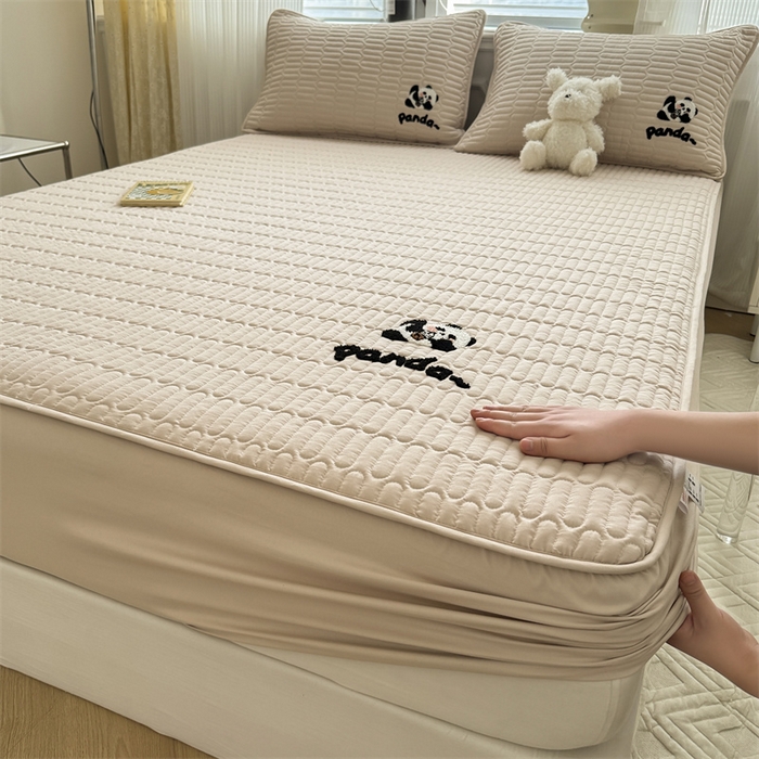 91家纺网 家纺一手货源 找家纺 857家居 2024新款A类原棉大豆夹棉床笠-奶茶熊 奶茶熊-卡布基诺