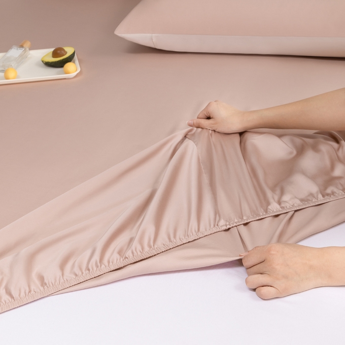 91家纺网 家纺一手货源 找家纺 云栖家居 202460支A类兰精天丝系列单品床笠（风格一） 灰粉