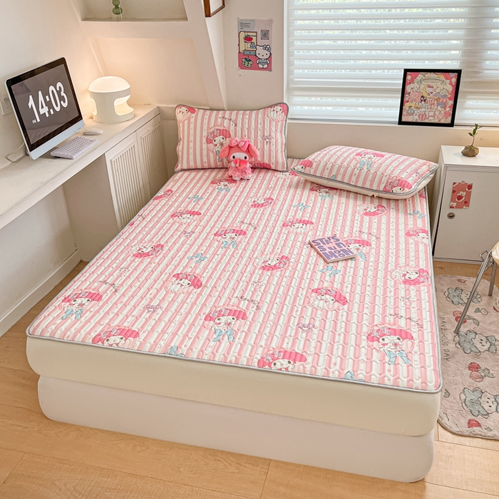 91家纺网 家纺一手货源 找家纺 金爱家 2024新款库洛米床笠款凉感丝乳胶凉席 床笠款-粉梦美乐蒂