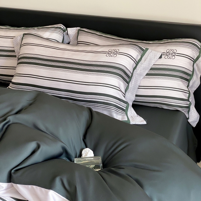 91家纺网 家纺一手货源 找家纺 优悦生活馆 2024新款天丝宽边拼角四件套-商务系列 伯爵荣耀-绿