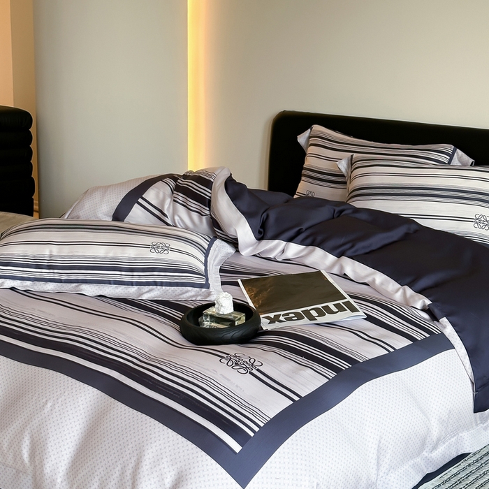 91家纺网 家纺一手货源 找家纺 优悦生活馆 2024新款天丝宽边拼角四件套-商务系列 伯爵荣耀-蓝