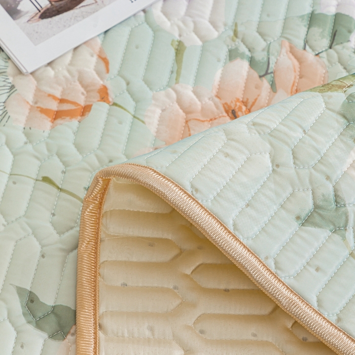 91家纺网 家纺一手货源 找家纺 美丽折家纺 2025新款0.6厚乳胶凉席印花系列 曼谷花海