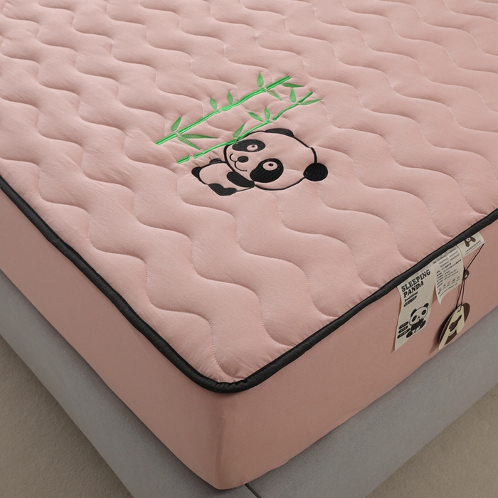 91家纺网 家纺一手货源 找家纺 恒尚居 2024新款熊猫刺绣水洗原棉大豆床笠-四季款 豆沙色