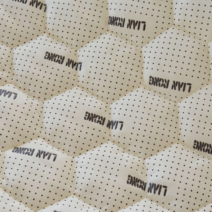 91家纺网 家纺一手货源 找家纺 恋绒家纺 2025新款A类刺绣款床褥学生软床垫子床护垫软垫（图2） 可爱熊—米白