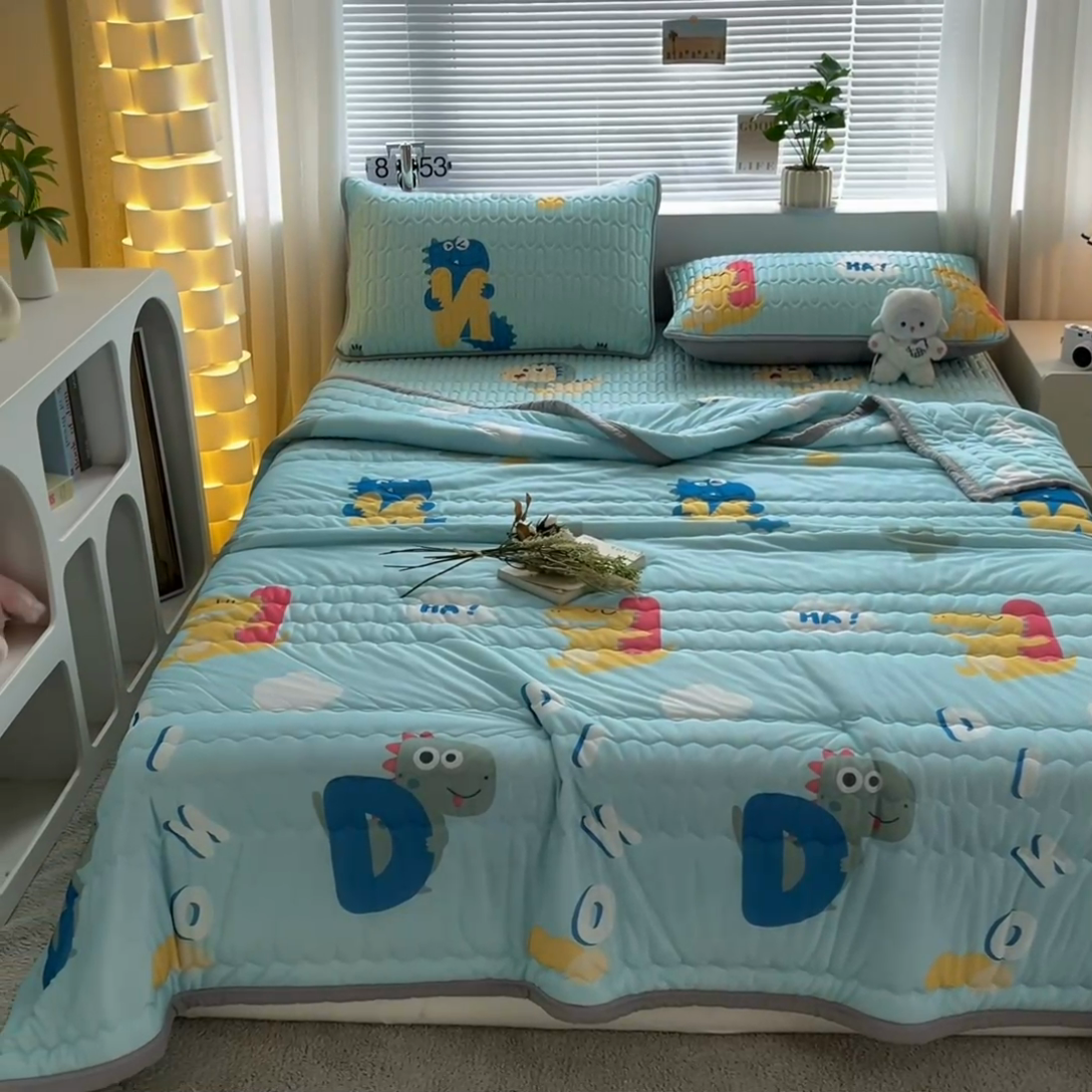 91家纺网 家纺一手货源 找家纺 福来临家纺 2025新款A类凉感丝印花含胶床笠 恐龙乐园