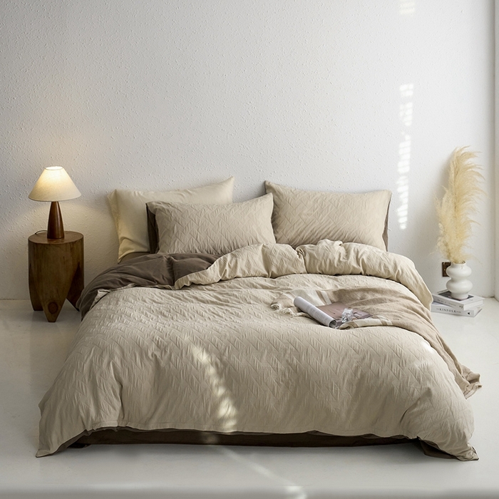 91家纺网 家纺一手货源 找家纺 梦享生活家居 2024新款A类双层纱提花肌理纹侘寂风四件套-布洛克 布洛克米咖