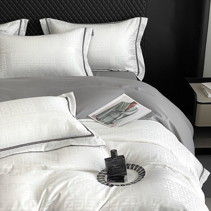 优悦生活馆 2024新款工艺款提花磨毛四件套-简爱-白