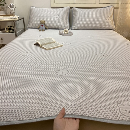 91家纺网 家纺一手货源 找家纺 （总）眠势力 2025新款冰豆豆凉席冷感凉豆豆软凉席三件套