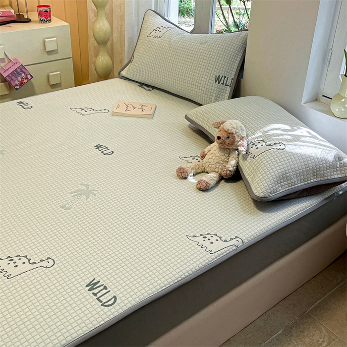 91家纺网 家纺一手货源 找家纺 启程家纺 2024春夏A类凉豆豆凉席床笠款凉席套件 小恐龙