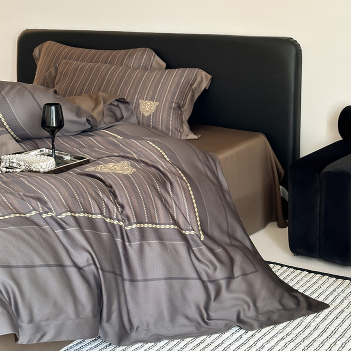 91家纺网 家纺一手货源 找家纺 优悦生活馆 2024新款天丝宽边拼角四件套-商务系列 斯蒂夫-咖