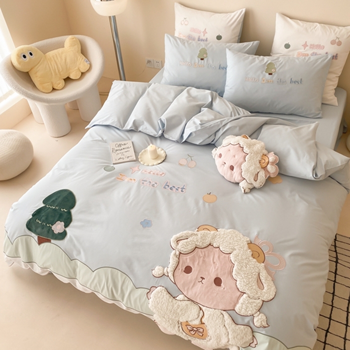 91家纺网 家纺一手货源 找家纺 （总）星野家居 2024春夏新品加厚40s水洗棉贴布绣四件套-小羊的一天