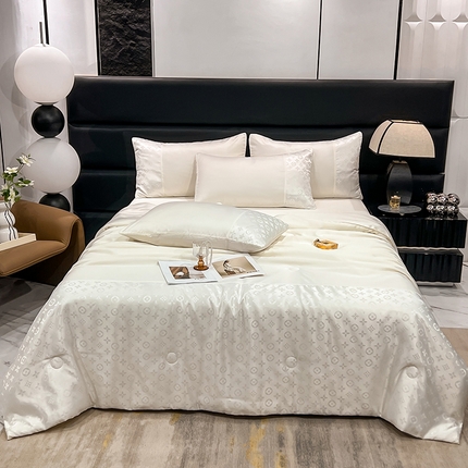 91家纺网 家纺一手货源 找家纺 梦之岛 2024新款水洗真丝提花空调被夏被四件套-路易公主 路易公主-奶白