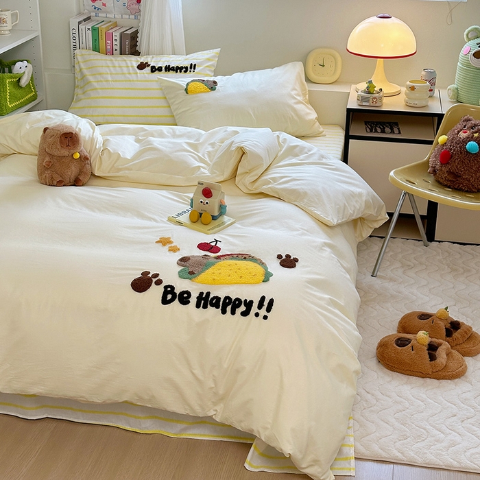 91家纺网 家纺一手货源 找家纺 澳萝拉 2024新款纯棉毛巾绣卡通四件套 坦克巴拉