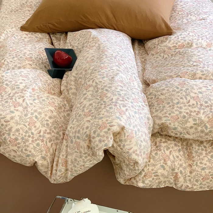 91家纺网 家纺一手货源 找家纺 六巷胡同 2024新款INS韩国博主风小碎花四件套 素商