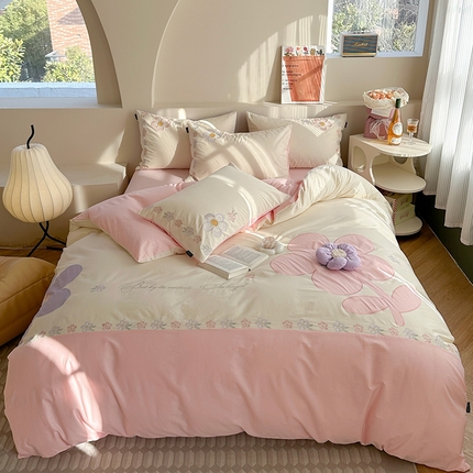 91家纺网 家纺一手货源 找家纺 （总）云雀 2025新款小清新公主风全棉刺绣四件套-花朵系列