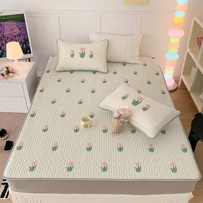 91家纺网 家纺一手货源 找家纺 昔可家纺 2024新款床笠款乳胶席 淡绿底郁金香