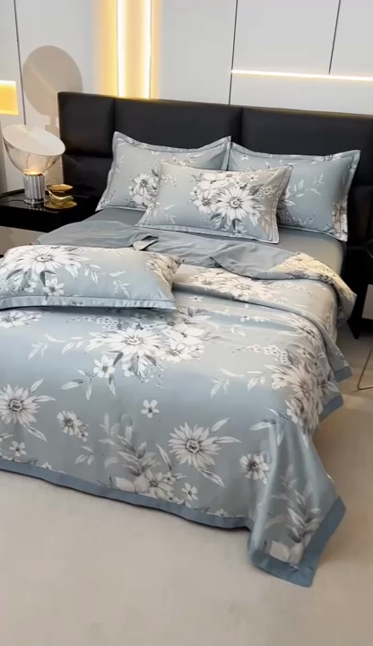 91家纺网 家纺一手货源 找家纺 梦莱斯 2024新款拼角宽边水洗天丝夏被四件套 花悦吟兰