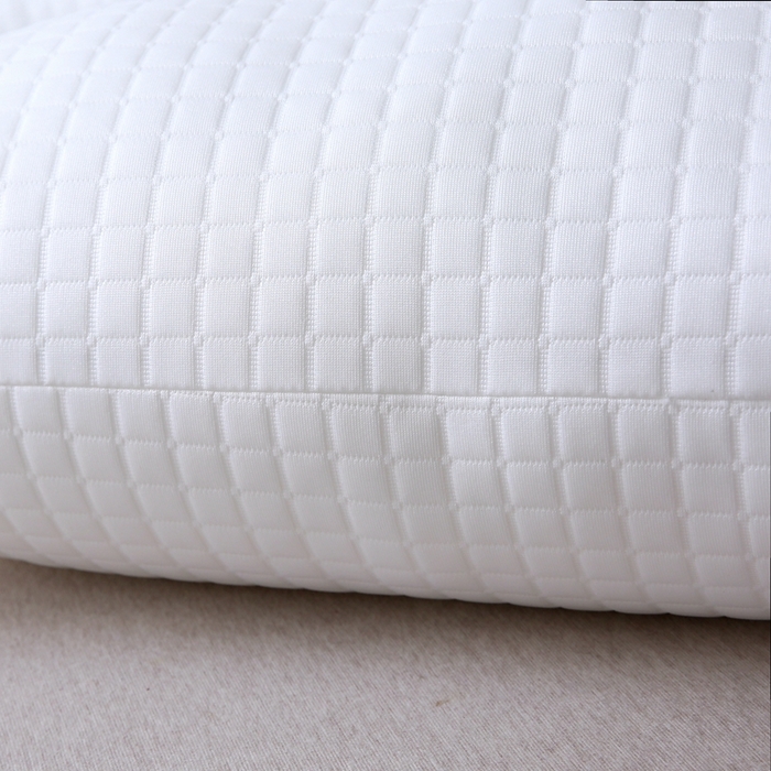 91家纺网 家纺一手货源 找家纺 赛格时代家居2024新款水立方针织护颈枕 针织水立方舒适枕