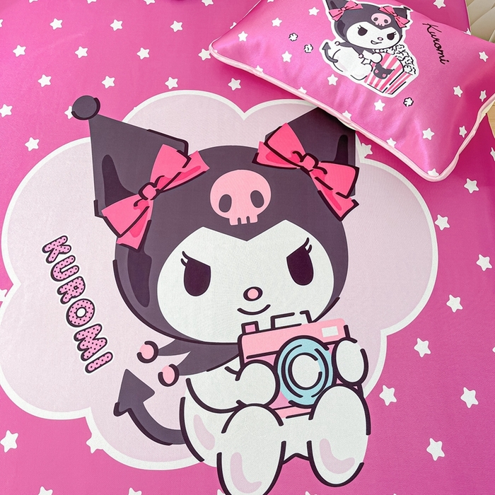 91家纺网 家纺一手货源 找家纺 博雅 2024新款三丽鸥凉感丝凉席夏被套件 大版-快乐库洛米