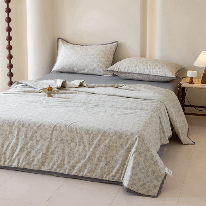 91家纺网 家纺一手货源 找家纺 梦依依 2025新款全棉大豆纤维被-风格二 枝上花