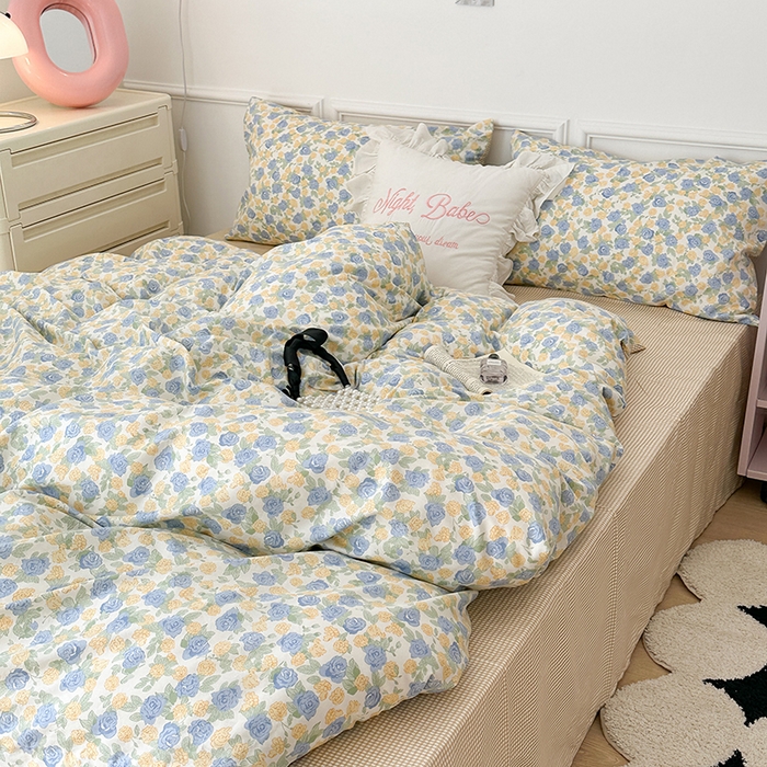 91家纺网 家纺一手货源 找家纺 昔可家纺 2024新款全棉春日复古印花四件套 春日里的蓝玫瑰