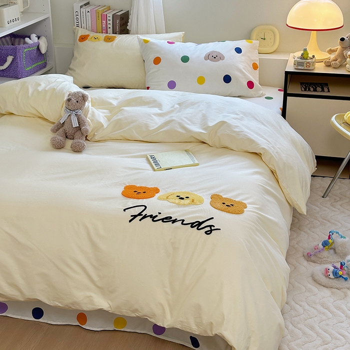 91家纺网 家纺一手货源 找家纺 澳萝拉 2024新款纯棉毛巾绣卡通四件套 酥酥熊