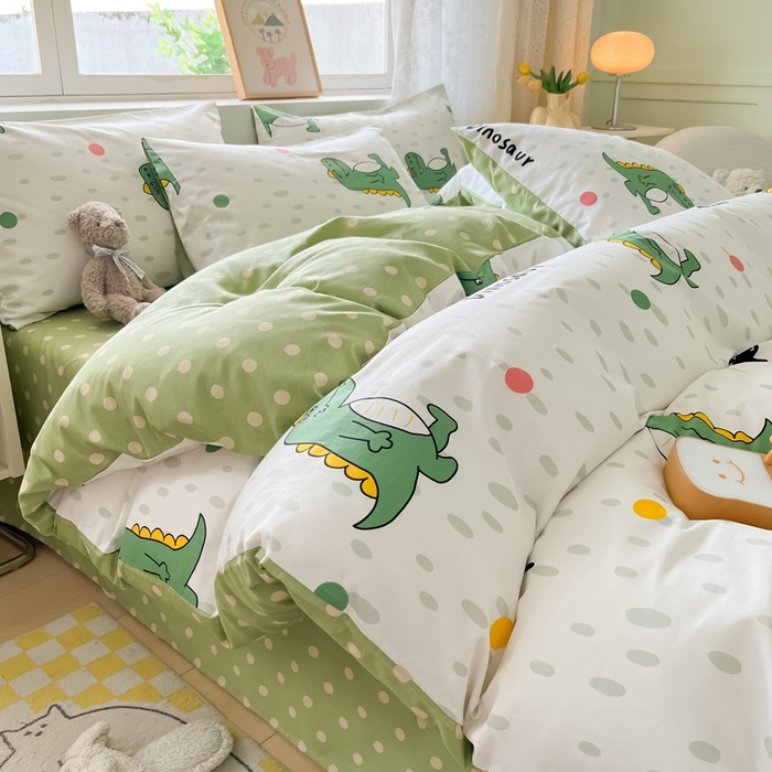 91家纺网 家纺一手货源 找家纺 芊寻家居 2024新款全棉13372花卉系列四件套 恐龙点点