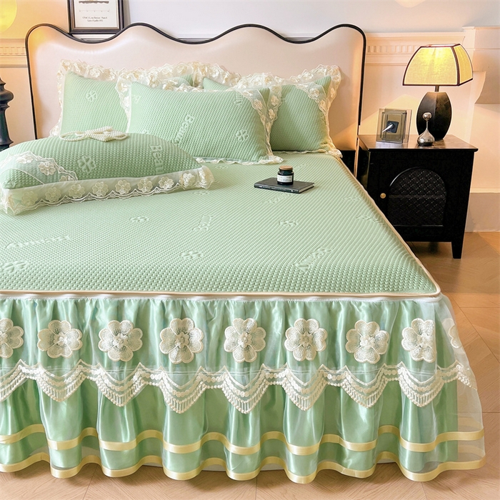 91家纺网 家纺一手货源 找家纺 虹星家纺 2024新款A类冰感凉豆豆可拆卸床裙席三件套 青果绿