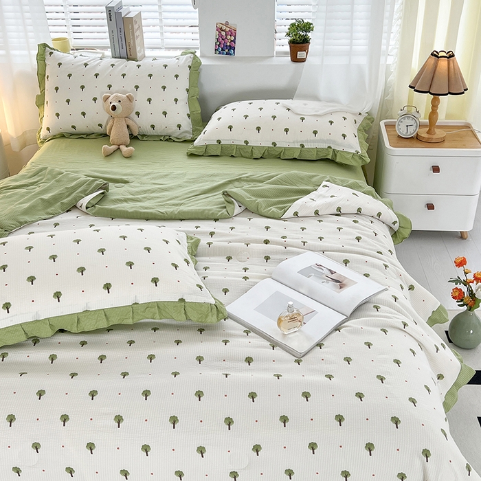 91家纺网 家纺一手货源 找家纺 梦莱斯 2024新款时尚舒适泡泡棉夏被四件套 森林