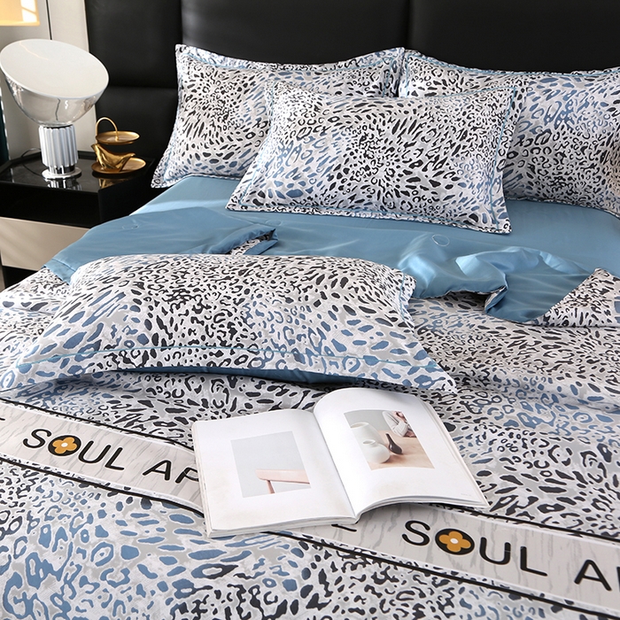 91家纺网 家纺一手货源 找家纺 梦莱斯 2024新款拼角宽边水洗天丝夏被四件套 豹纹兰