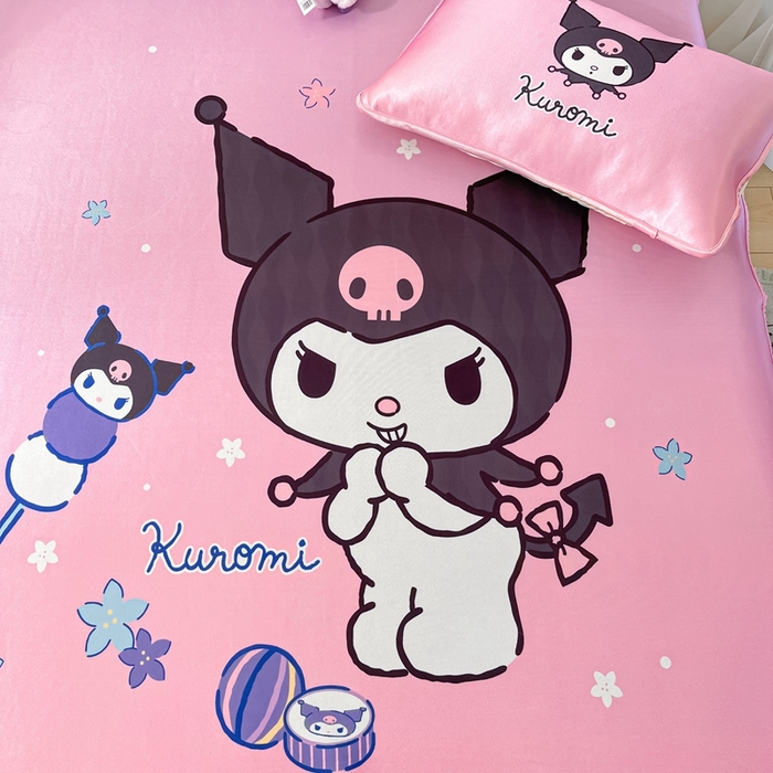 91家纺网 家纺一手货源 找家纺 博雅 2024新款三丽鸥凉感丝凉席夏被套件 大版-顽皮库洛米